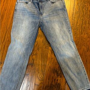 White House Black Market Skinny Ankle